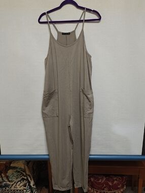 Final Touch Sleeveless Taupe Pocket Jumpsuit, Generously Sized Medium
